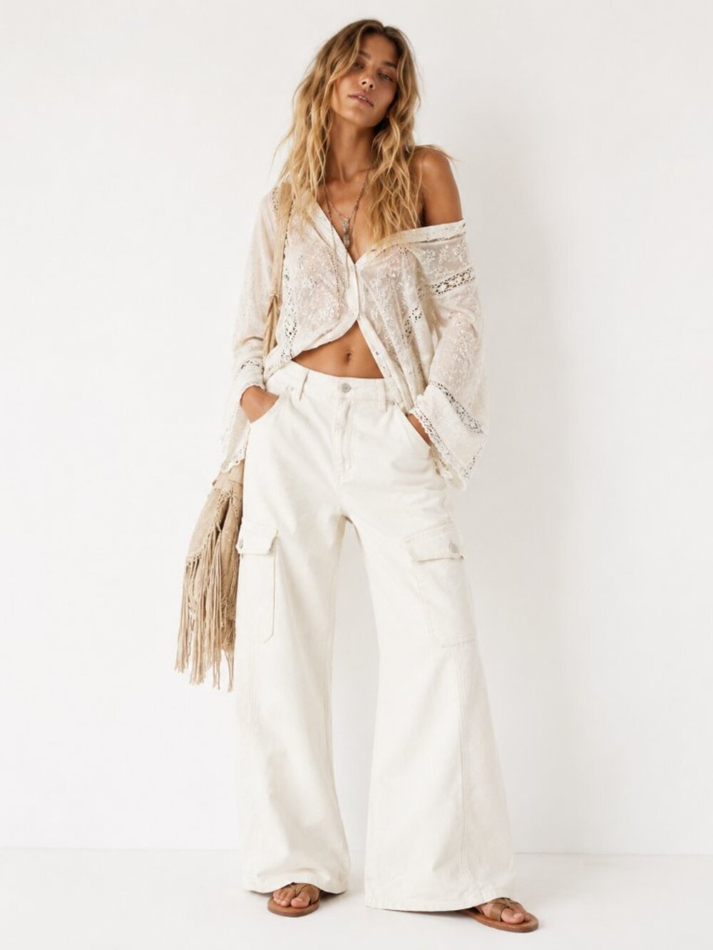 NWT MOTHER Denim The Undercover Cargo Sneak Wide Leg Jeans Cream Puffs Size 32